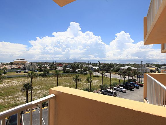 5th image of 313 S Atlantic Ave #411
