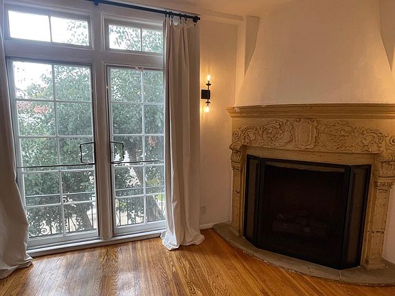 4th image of 1336 N Harper Ave APT H