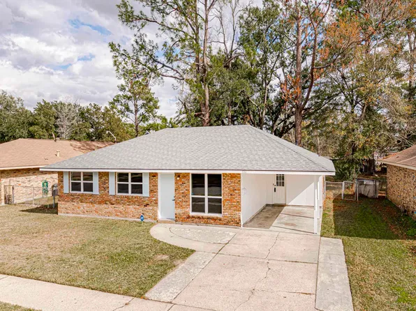 5766 Holiday Ct, Baton Rouge, LA 70812