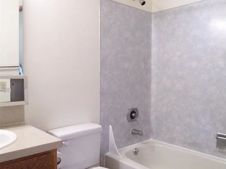 3026 Beacon Ave S #401 — Photo 18
