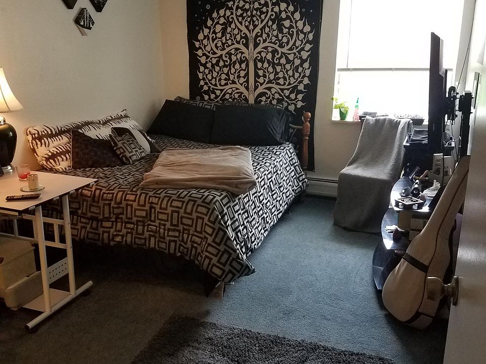 Bedroom with furnitures