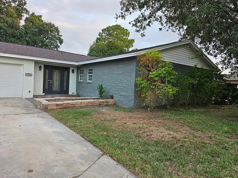 6005 Tampa Shores Blvd — Photo 23