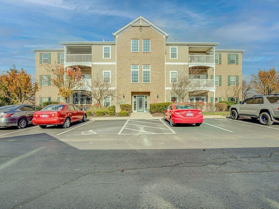 1st image of 3244 Grand Falls Blvd