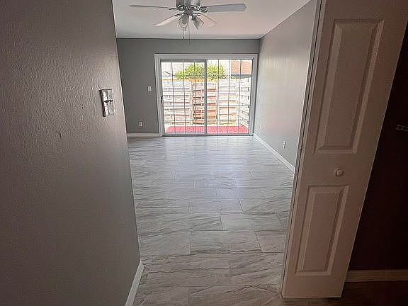 3rd image of 1111 Longfellow Rd