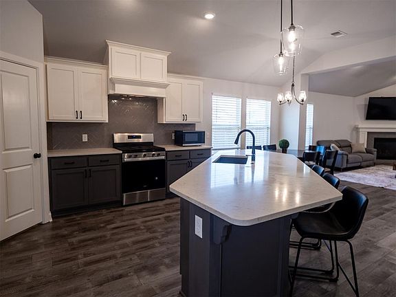 2nd image of 3125 Red Cedar Way