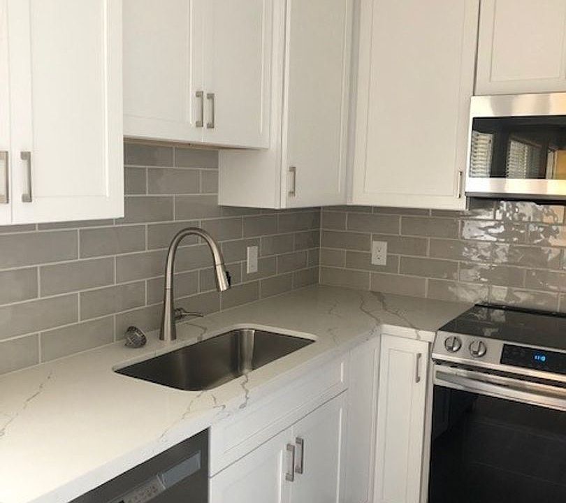 1st image of 1231 Warburton Ave #10