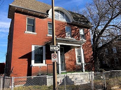 2nd image of 4723 Newcomb Pl