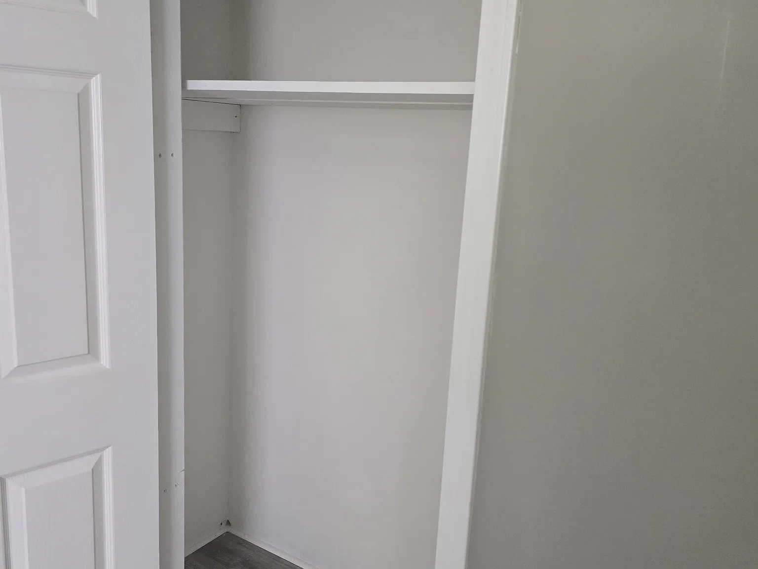 3421 Shanks Lane - 4 — Photo 2