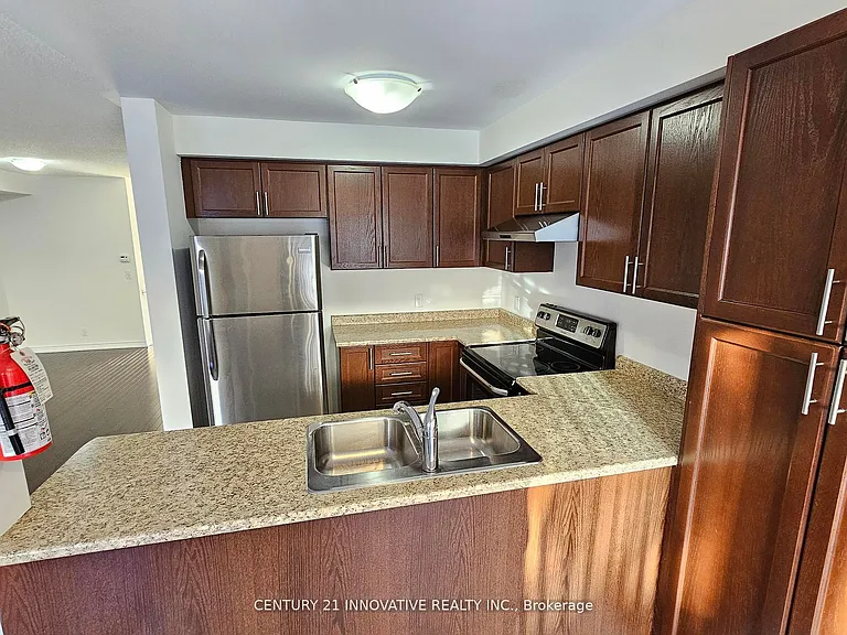 2469 Hill Rise Ct — Photo 6