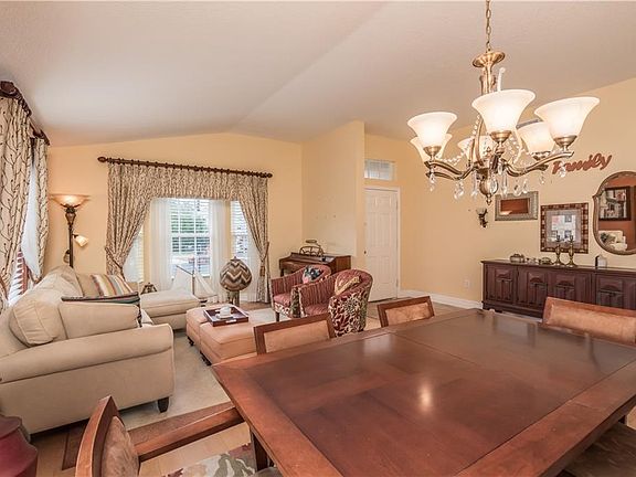5th image of 2622 Rosehaven Dr