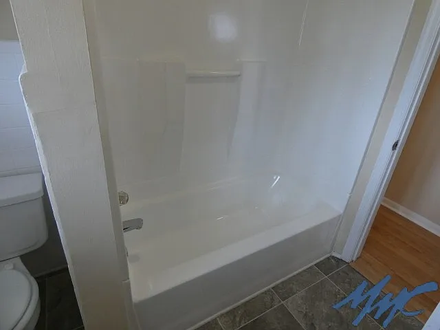 822 Kirkwood Ave — Photo 17