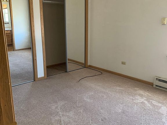 3rd image of 30 N Lincoln St #3