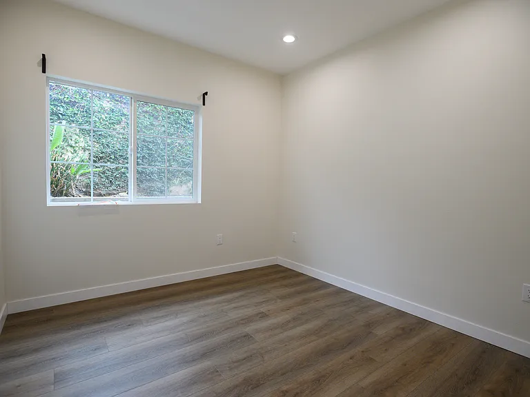 Bedroom 02