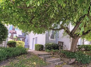 10096 Oakton Terrace Rd #10096, Oakton, VA 22124