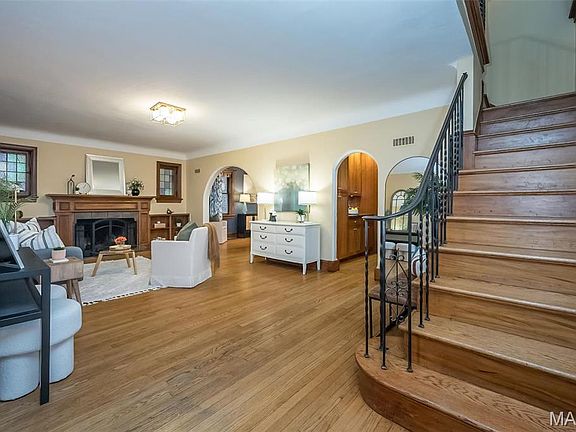 2nd image of 7823 Gannon Ave
