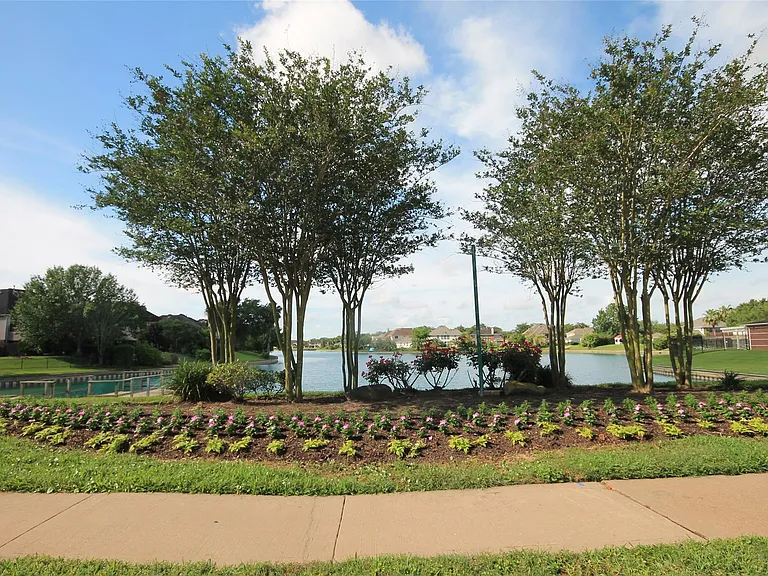 6714 Portuguese Bend Dr — Photo 43