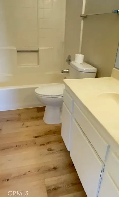 Studio, 3568 sqft, $1,500 — Photo 3