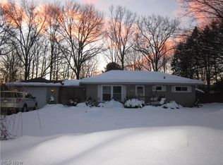 3503 Gary Dr, Mogadore, OH 44260