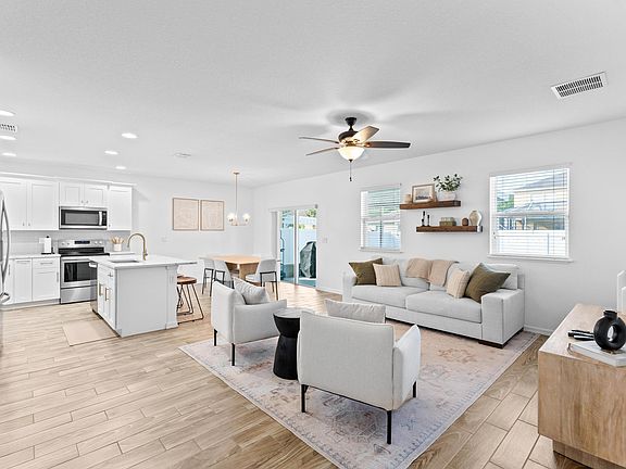 5th image of 6110 NW Wild Cotton Way