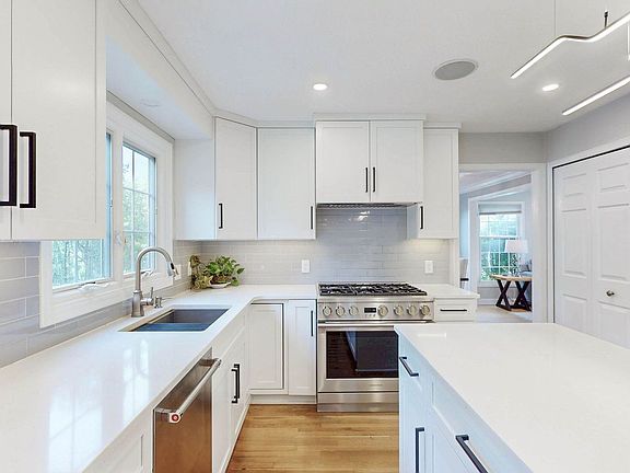 2nd image of 37173 Oneill Dr
