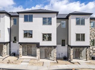 157 W Autumn Ln, Saratoga Springs, UT 84045