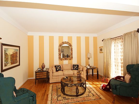 5th image of 12136 Jamieson Pl