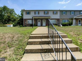 20 Surrey Dr, Chambersburg, PA 17201