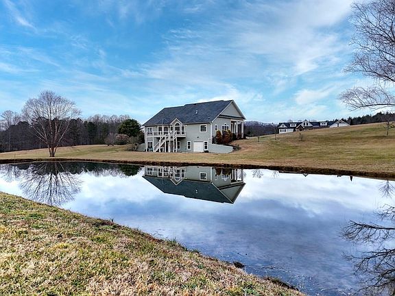 3rd image of 178 Barnwood Rd