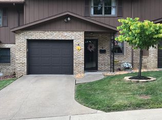 8 Bradford Pl, Wheeling, WV 26003