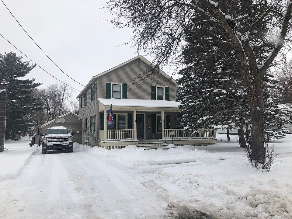 2nd image of 557 N Madison St