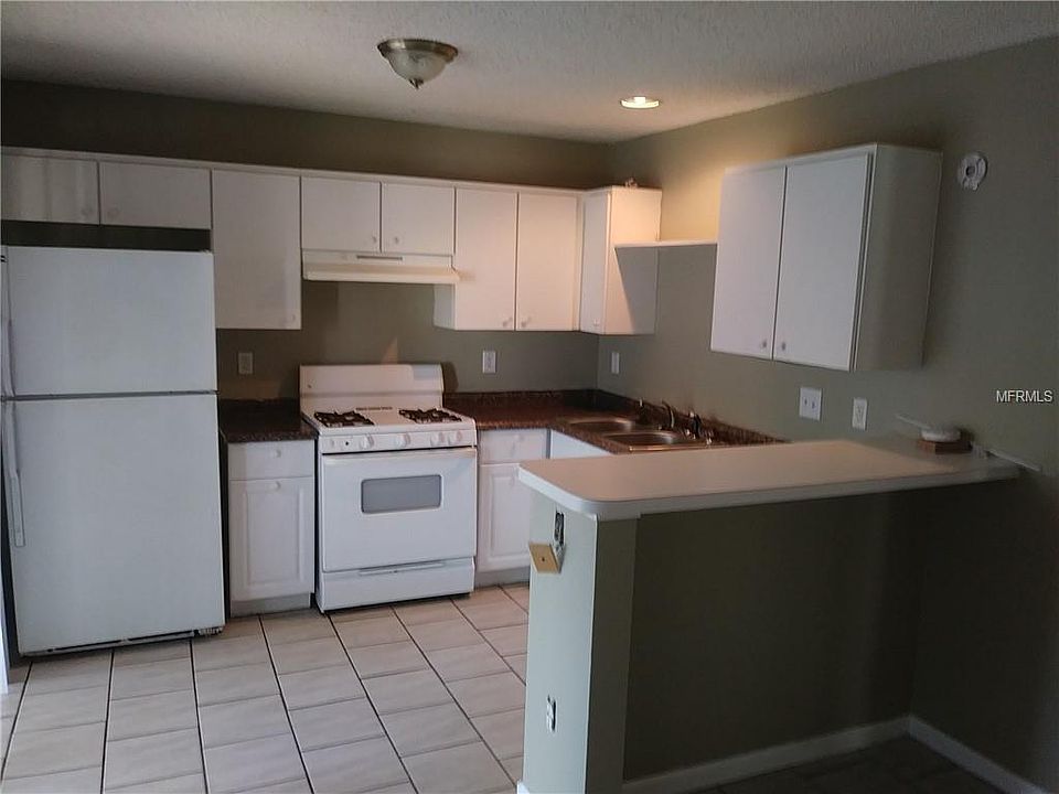 2nd image of 6644 Summer Haven Dr