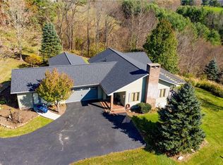 489 Buckeye Ridge Run, Sparta, NC 28675