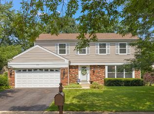 2114 Countryside Cir, Naperville, IL 60565
