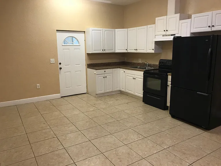 506 W Tennessee Ave — Photo 11