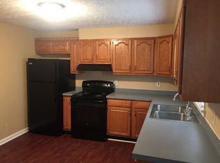 7800 Columbine Dr, Louisville, KY 40258