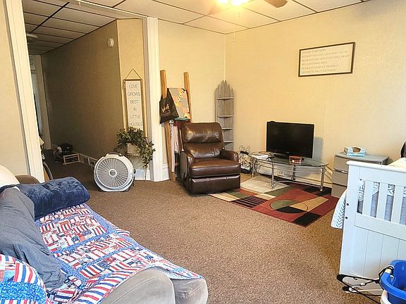 5th image of 121 E Pine St #1