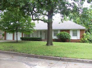 8008 E Mockingbird St, Wichita, KS 67207