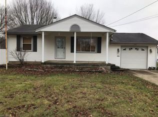 3936 Cascade Dr, Youngstown, OH 44511