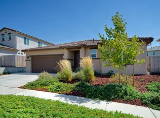2021 Rosewood Dr, Hollister, CA 95023