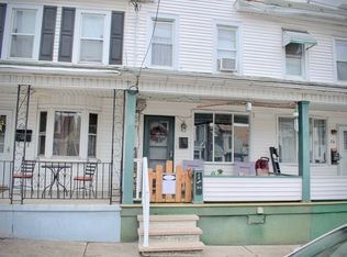 24 S 3rd St, Shamokin, PA 17872
