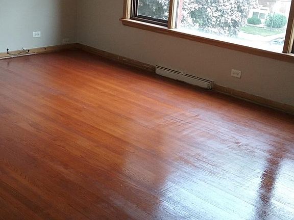 3rd image of 8836 S Harper Ave