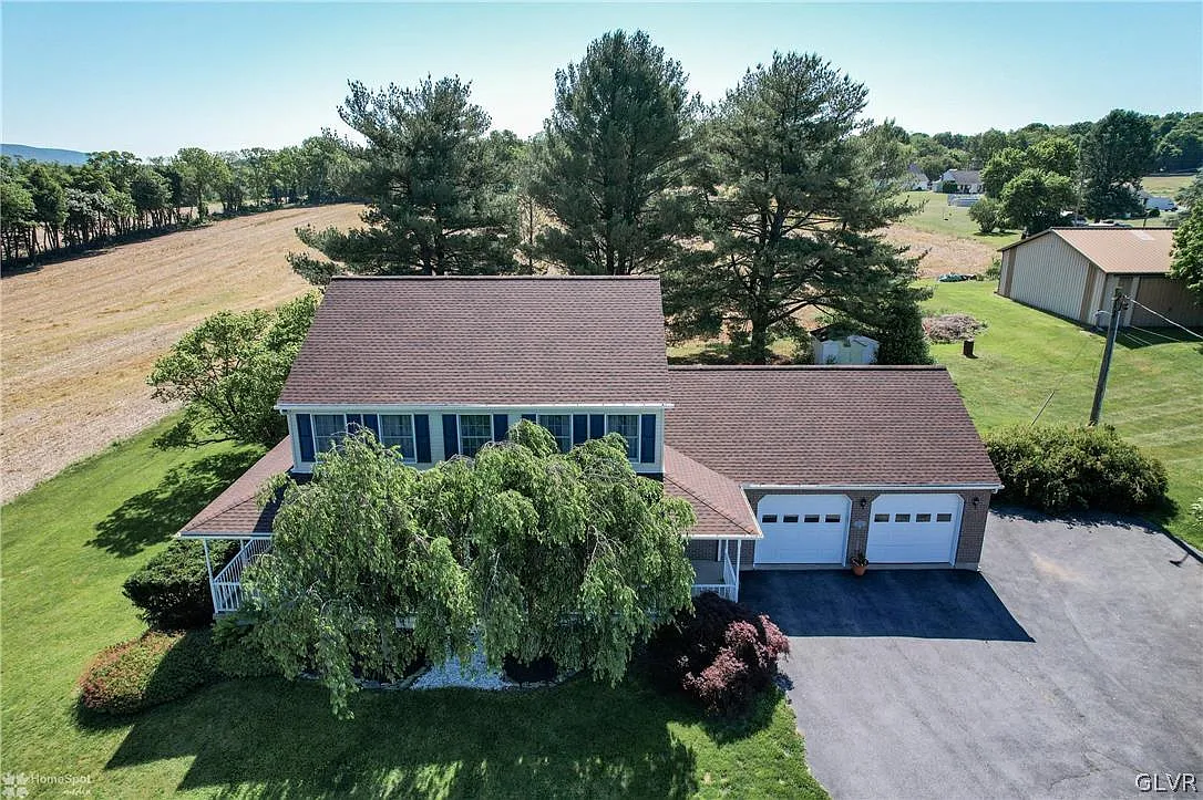 970 Pear Rd photo 1