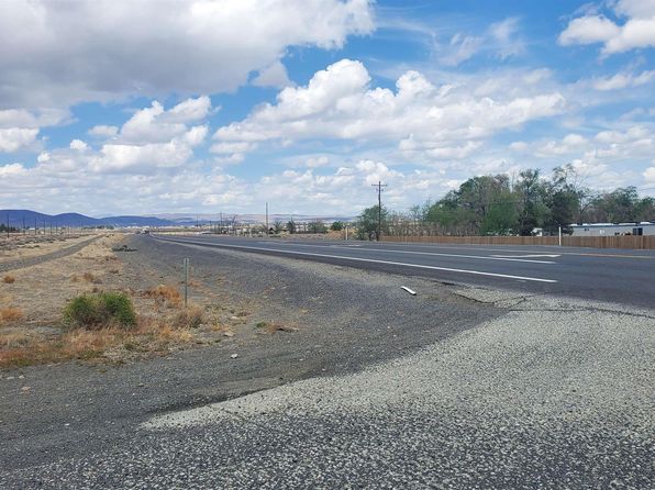 6815 S Highway 95a, Silver Springs, NV 89429