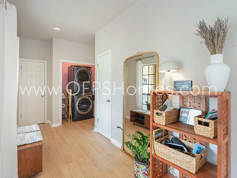 319 Sailfish Cir — Photo 28