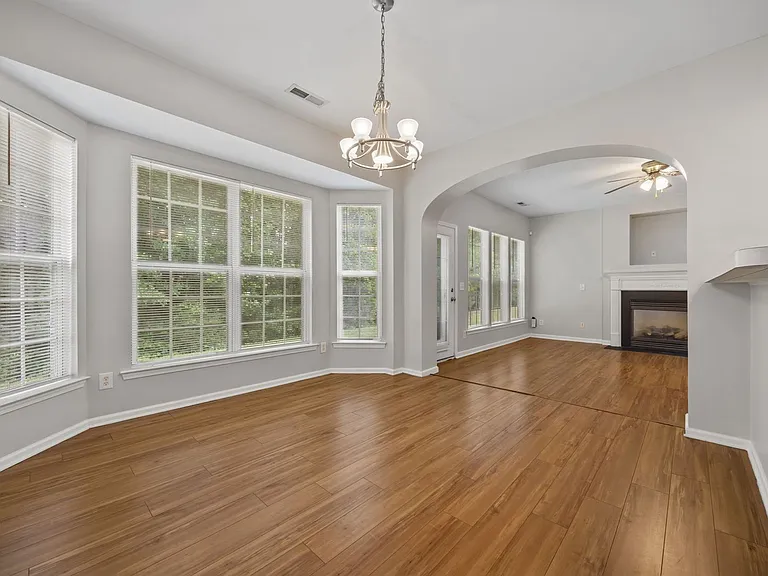 409 Burrell Rd — Photo 13