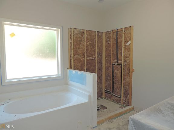 5th image of 655 Fairview Rd #1