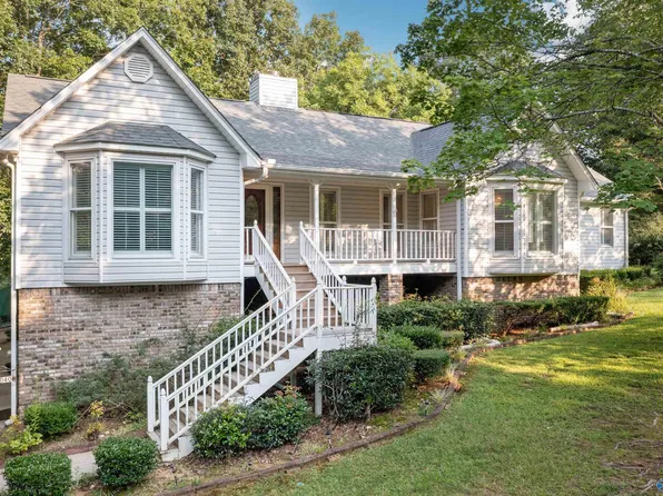 140 Heritage Rdg, Springville, AL 35146