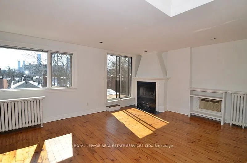 2 bed, $3,050 — Photo 1