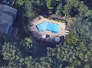 4 Exeter Way, Succasunna, NJ 07876