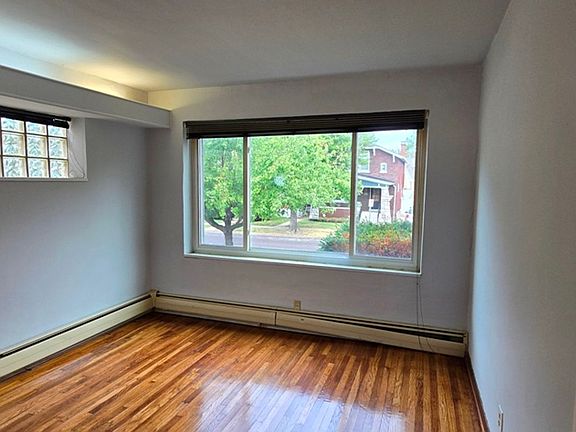 3rd image of 5226 Loughborough Ave APT 1W